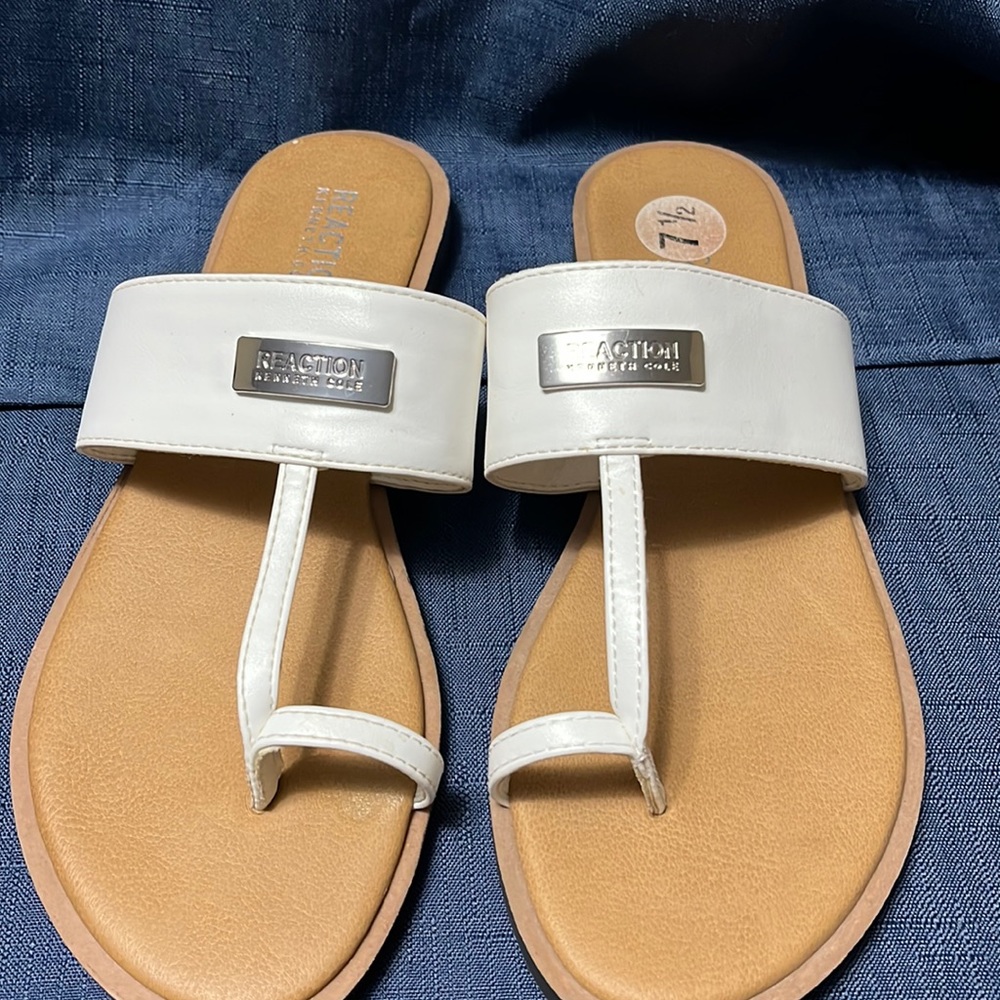 Reaction Kenneth Cole Women's White Sandals